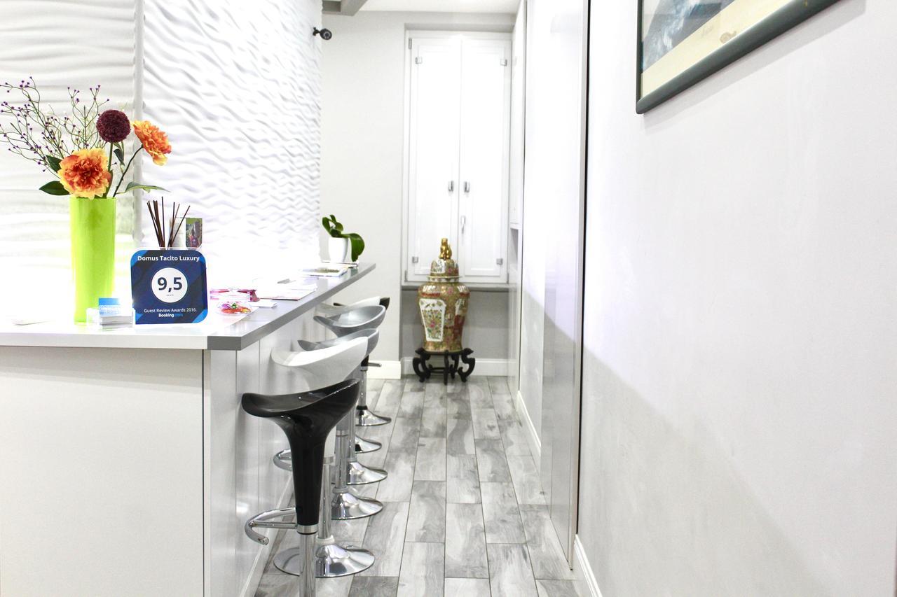 Domus Tacito Luxury Bed & Breakfast Rome Bagian luar foto