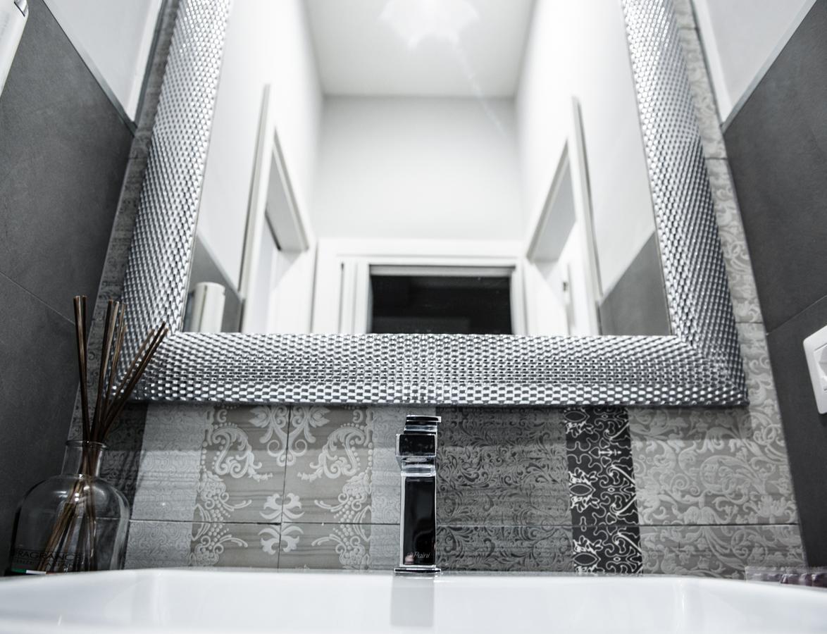 Domus Tacito Luxury Bed & Breakfast Rome Bagian luar foto