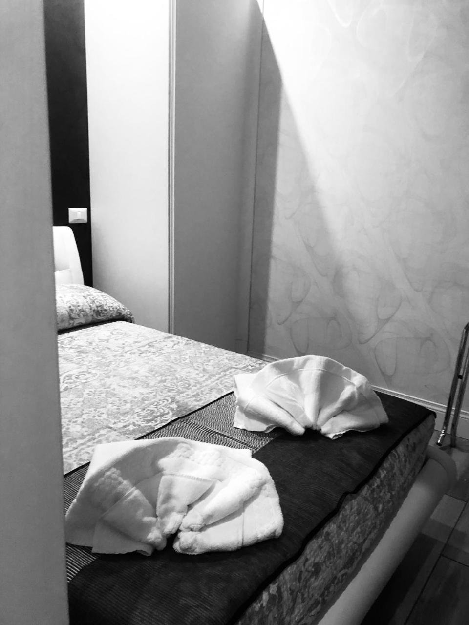Domus Tacito Luxury Bed & Breakfast Rome Bagian luar foto